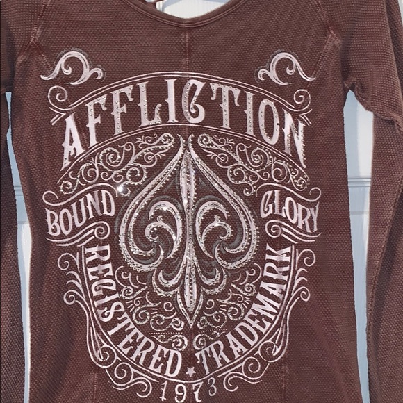 Affliction top - Picture 2 of 7